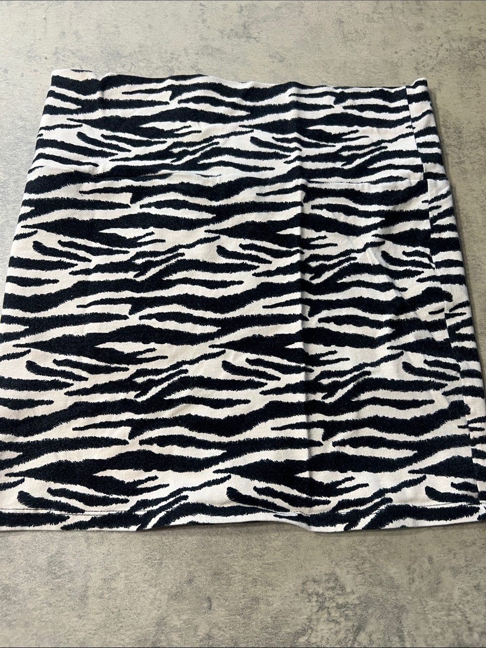 Urban Behavior Zebra Stretch Mini Skirt - Black & White
